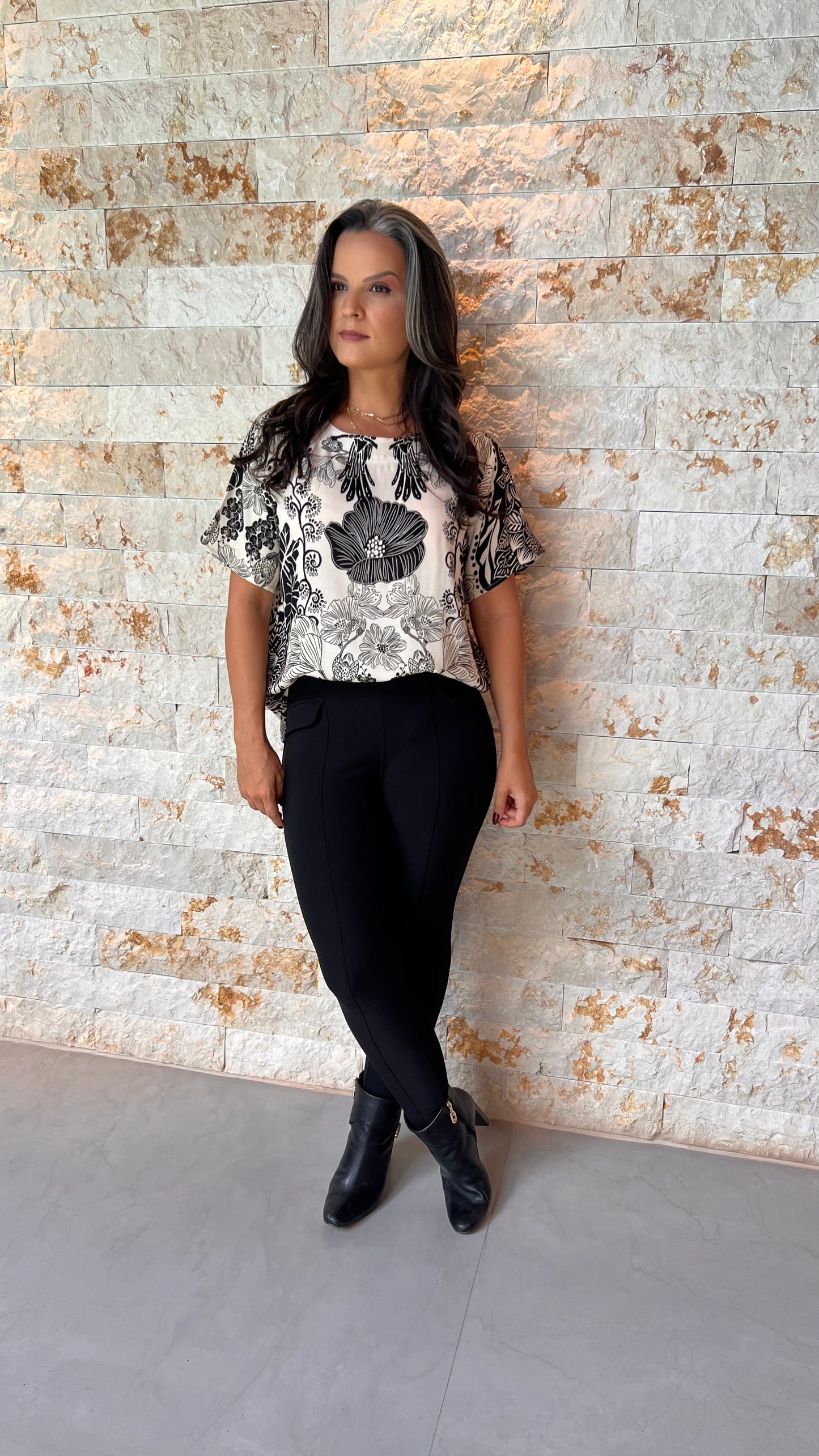 Blusa Manguinha Tucano Preto ARTE- Estampado 5535