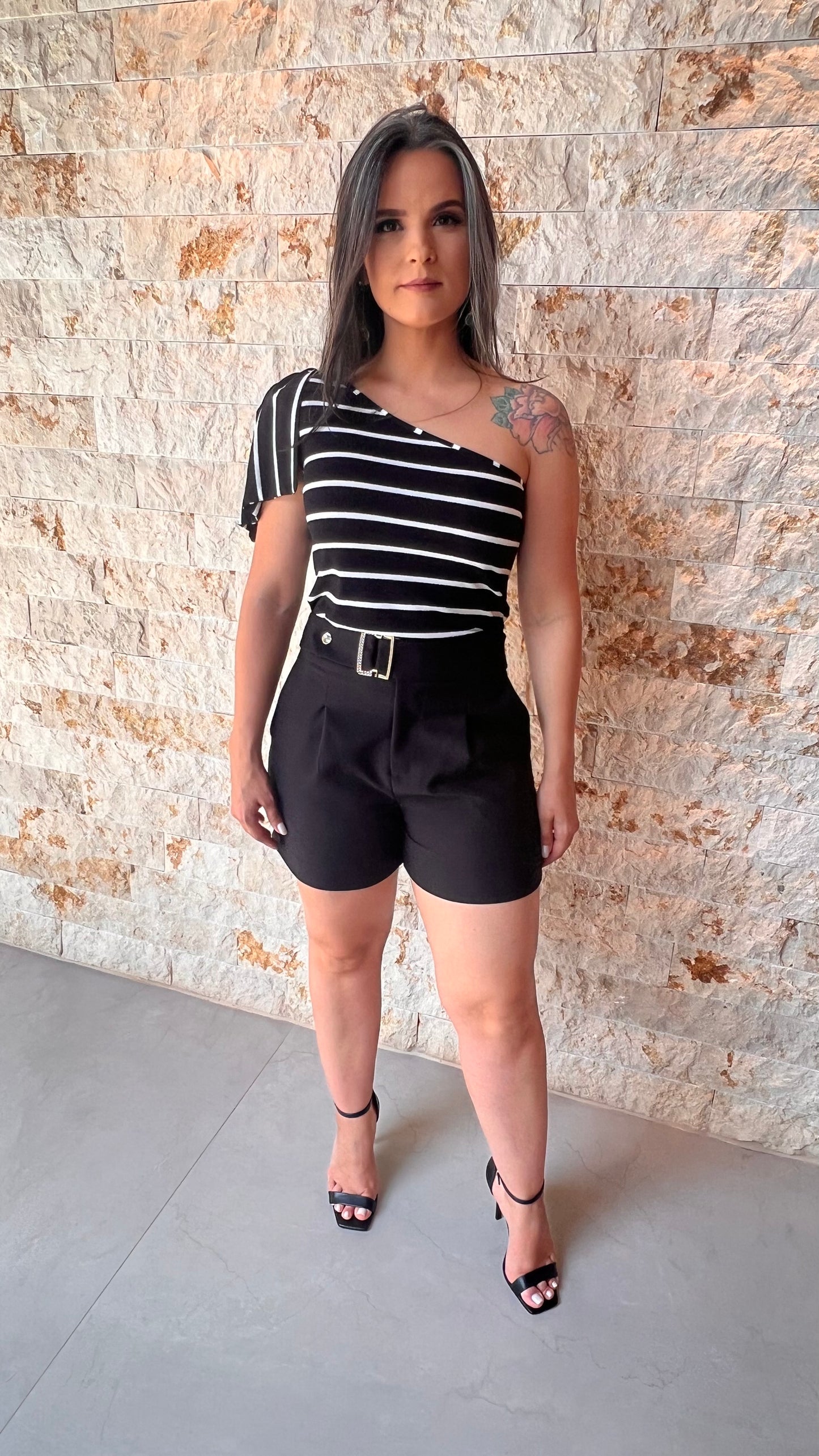 Short Alfaitaria Fivela Prata LA- Preto 5347