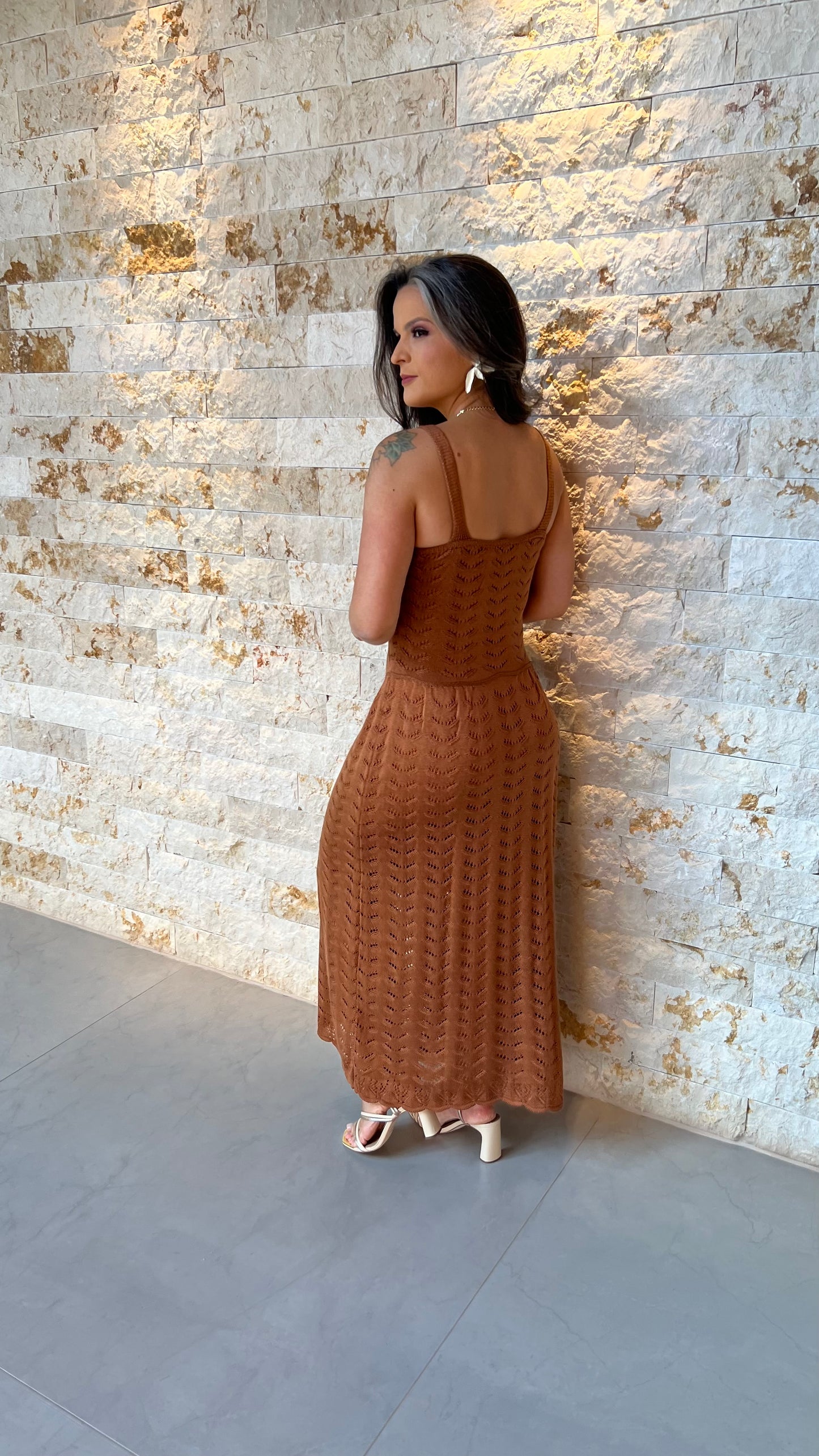 Vestido Midi Tricô Cintura Baixa POLI- Marrom 5912