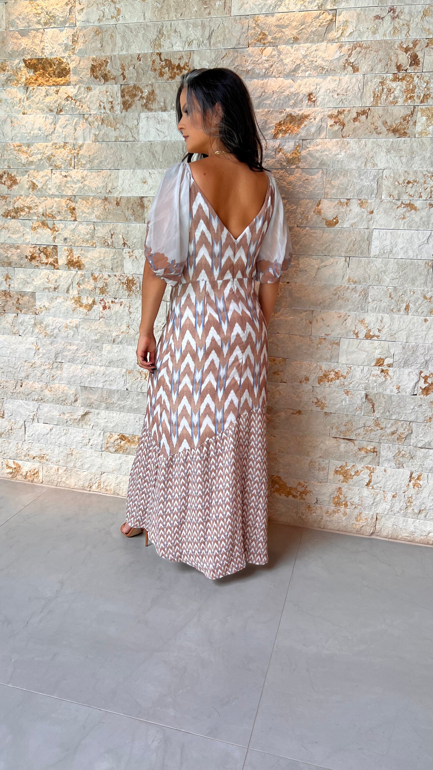 Vestido Midi Zig Zag YU- Estampado Bege 5549