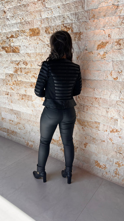 Jaqueta Couro Tiras - Preto 3413