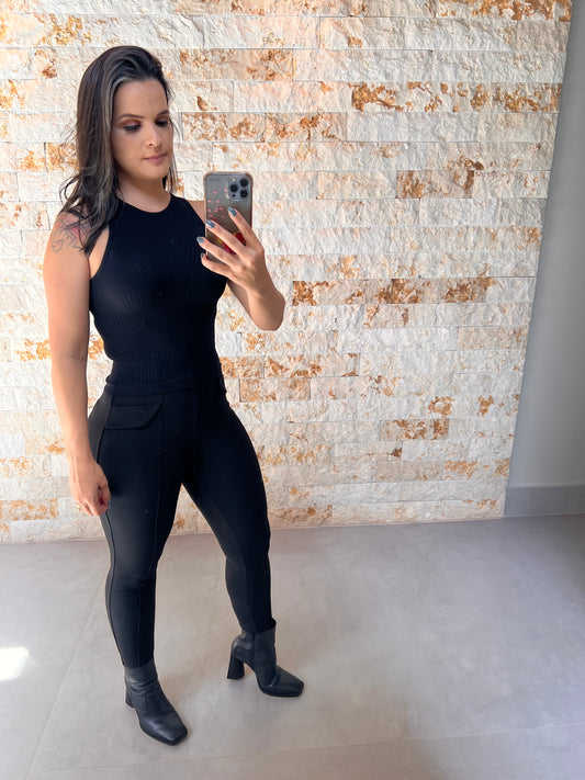 Blusa Cropped Regata Style - Liso Preto 5176
